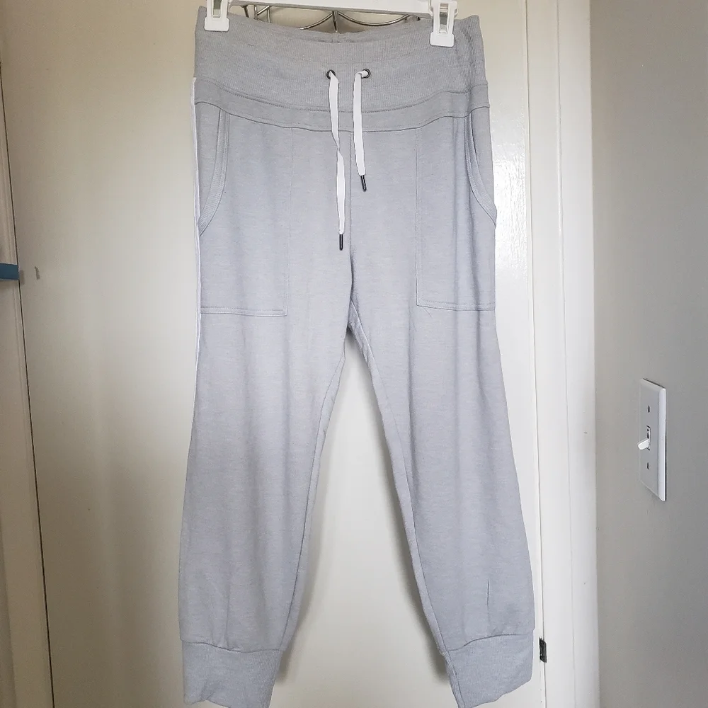 Joggers - Picture 1 of 4